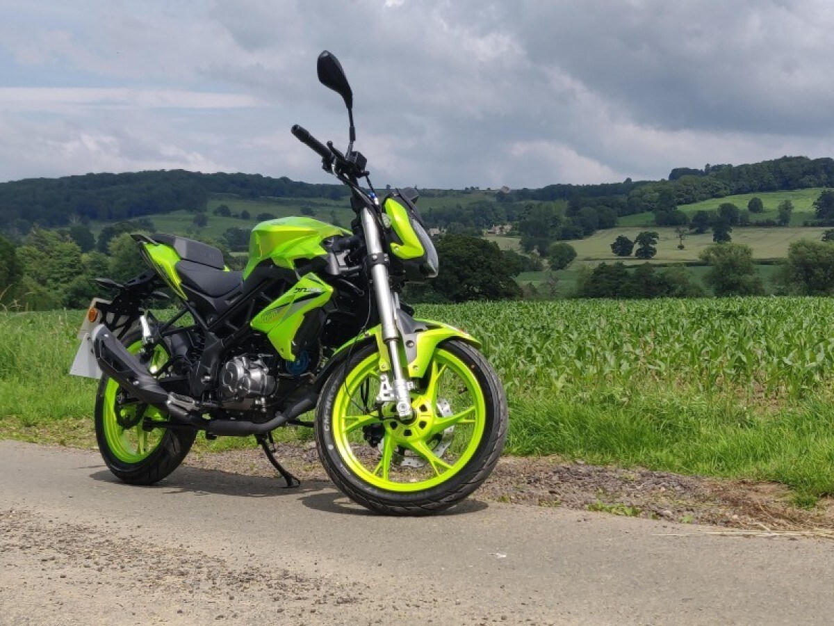 Used Benelli BN 125 for sale - 78393438: Photo 4