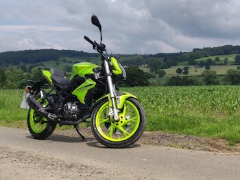 Used Benelli BN 125 undefined for sale - bike-78393438: Photo