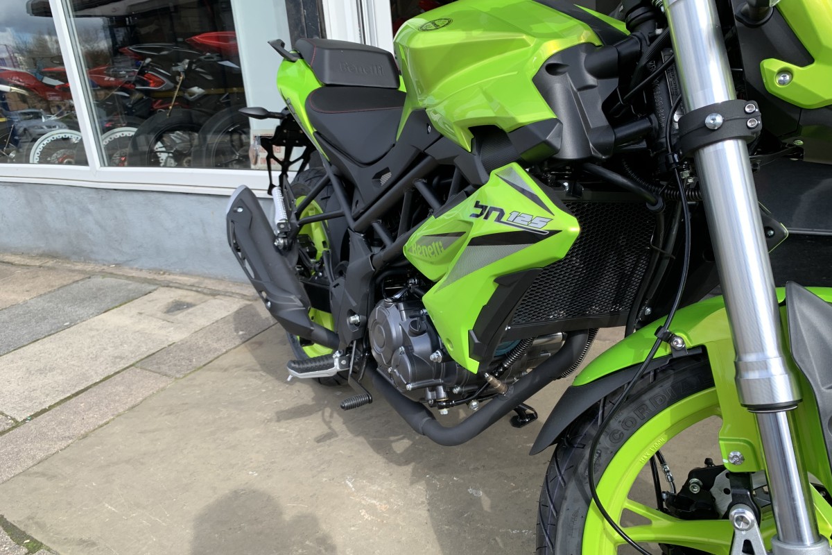 Used Benelli BN 125 for sale - 78395922: Photo 4