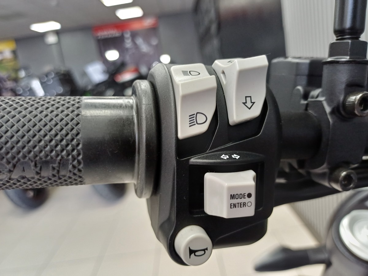 Used Ducati SCRAMBLER 1100 PRO DARK 2021 for sale - 78395485: Photo 17