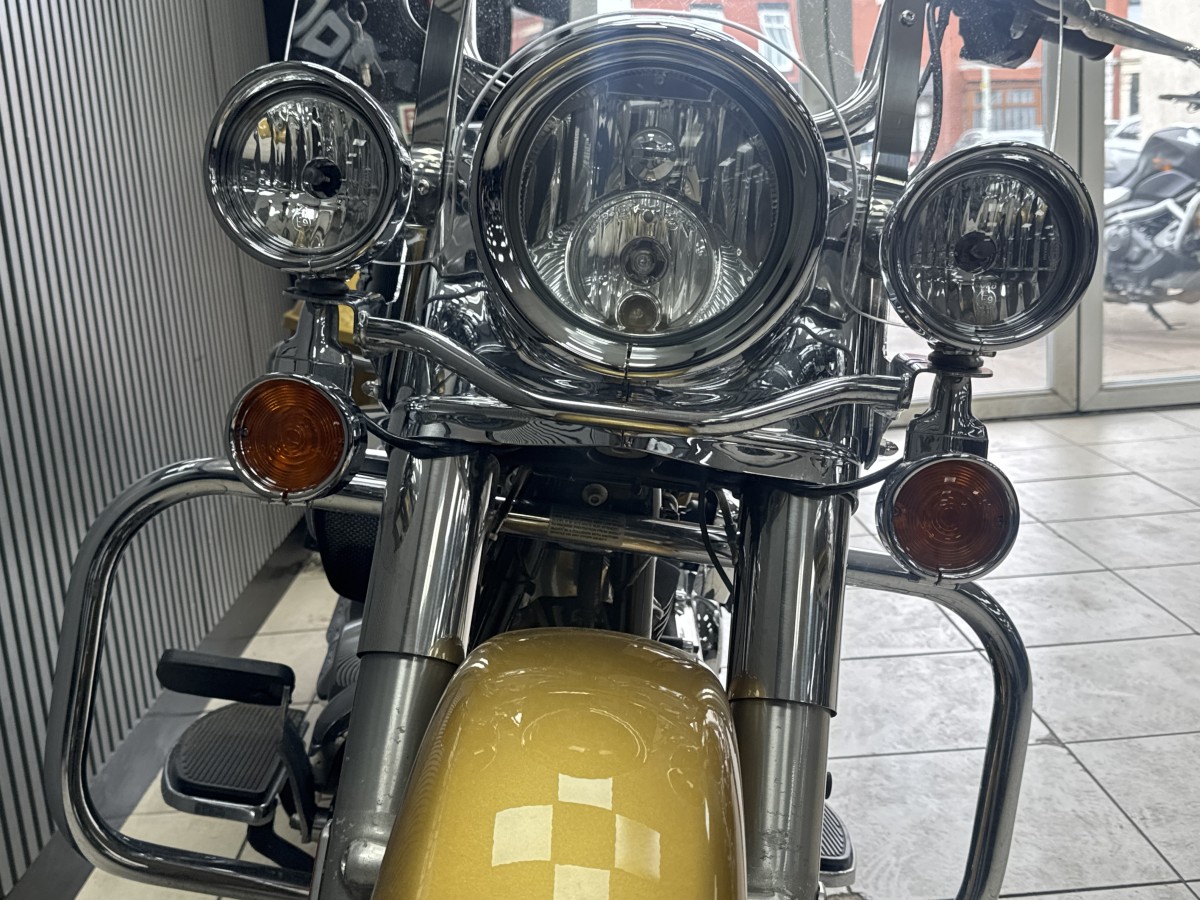 Used Harley-Davidson FLHR ROAD KING 1745 2017 for sale - 78647059: Photo 15