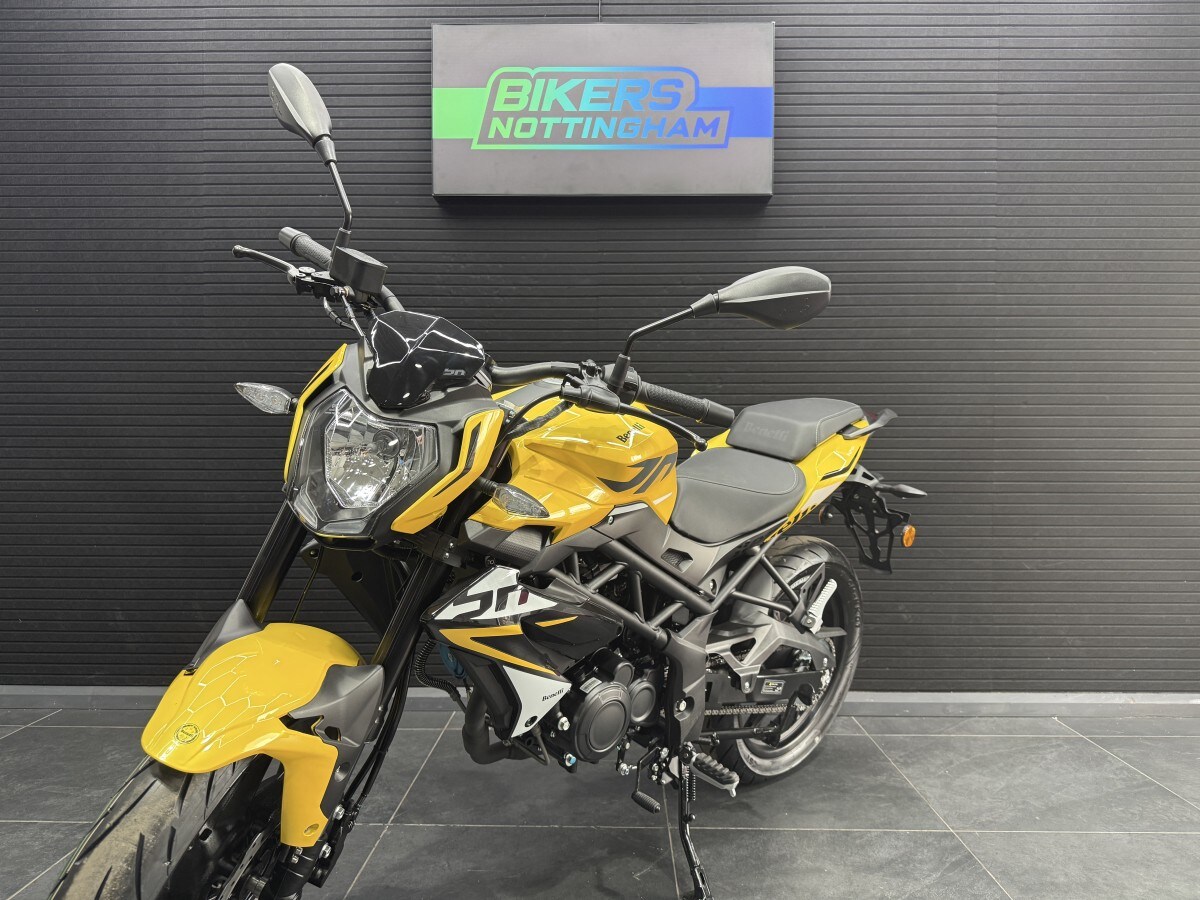 Used Benelli BN 125 for sale - 78393402: Photo 8