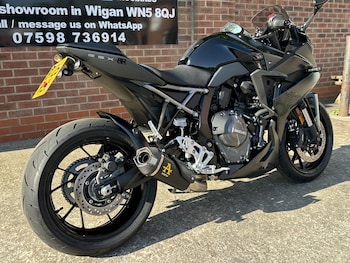 Used Suzuki GSX 800 FRQM5 GSX-8R 2025 for sale - bike-79198598: Photo