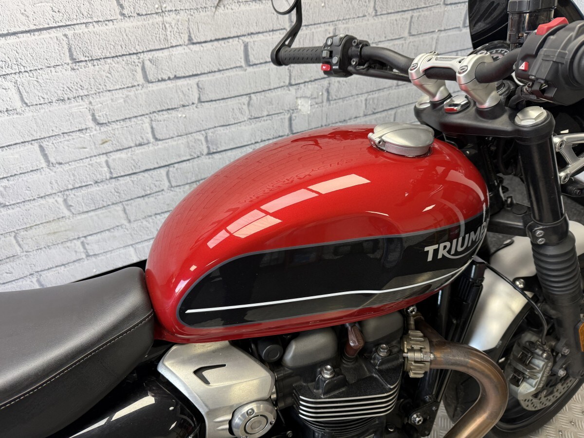 Used Triumph SPEED TWIN 2019 for sale - 78393387: Photo 2