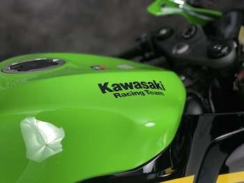 Used Kawasaki Ninja ZX-6R ZX636JSFAN GN1/BK1 undefined for sale - bike-78396351: Photo
