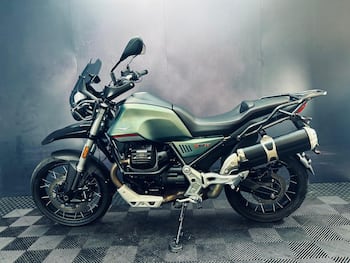 Used Moto Guzzi V85 TT 2022 for sale - bike-79410902: Photo