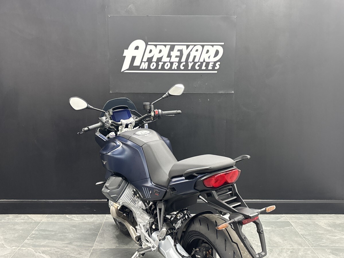 Used Moto Guzzi V100 Mandello 1000 for sale - 78394714: Photo 13