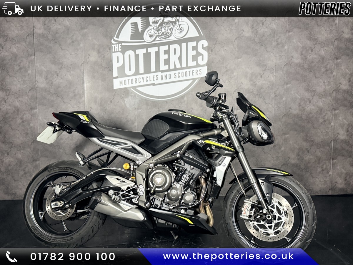 Used Triumph STREET TRIPLE RS for sale - 78776796: Photo 1