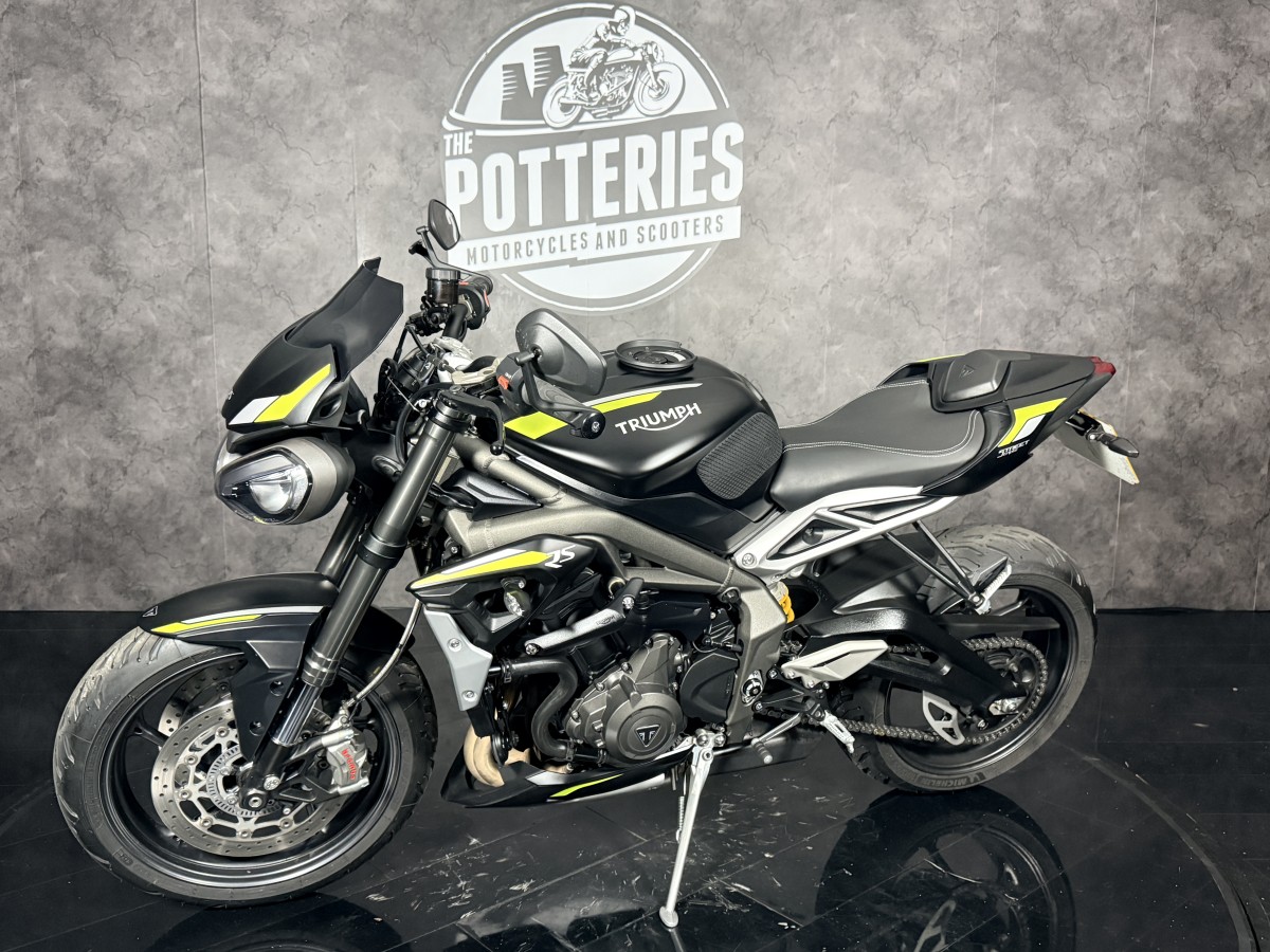 Used Triumph STREET TRIPLE RS for sale - 78776796: Photo 14