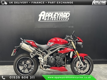 Used Triumph SPEED TRIPLE S 1050 2018 for sale - bike-78393140: Photo