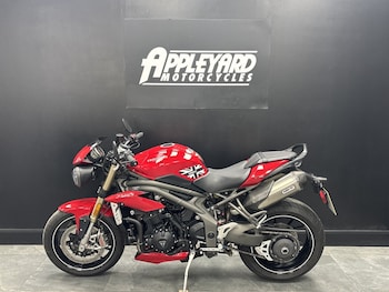 Used Triumph SPEED TRIPLE S 1050 2018 for sale - bike-78393140: Photo