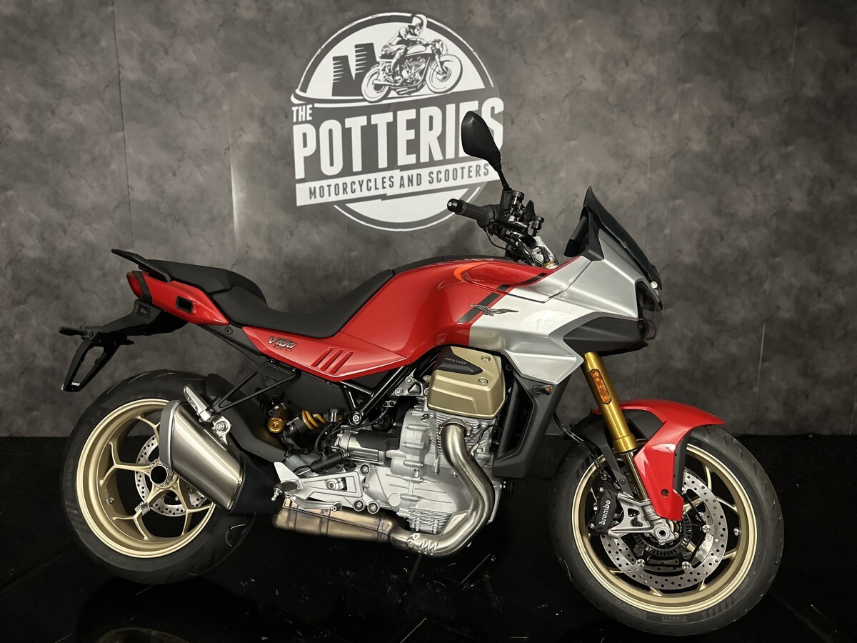 Used Moto Guzzi V100 Mandello S for sale - 78397204: Photo 2
