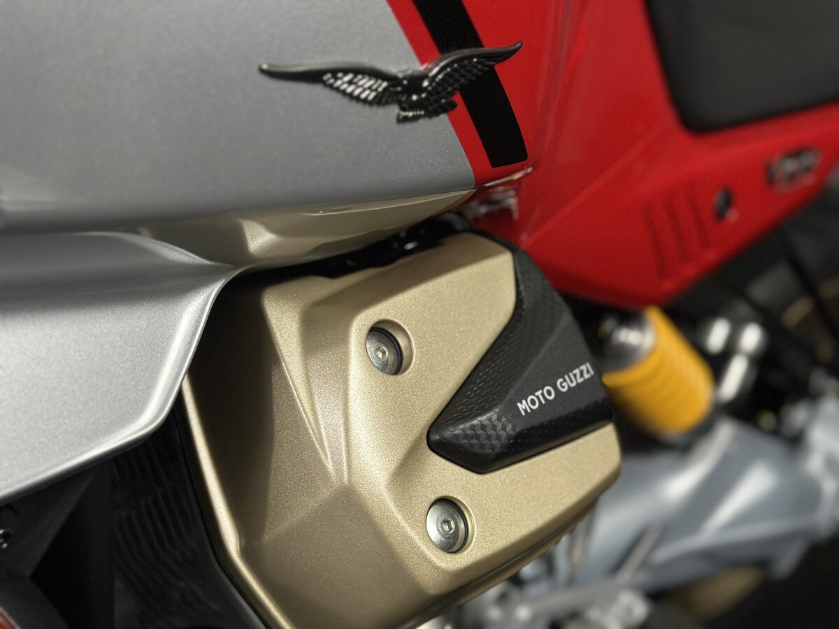 Used Moto Guzzi V100 Mandello S for sale - 78397204: Photo 9