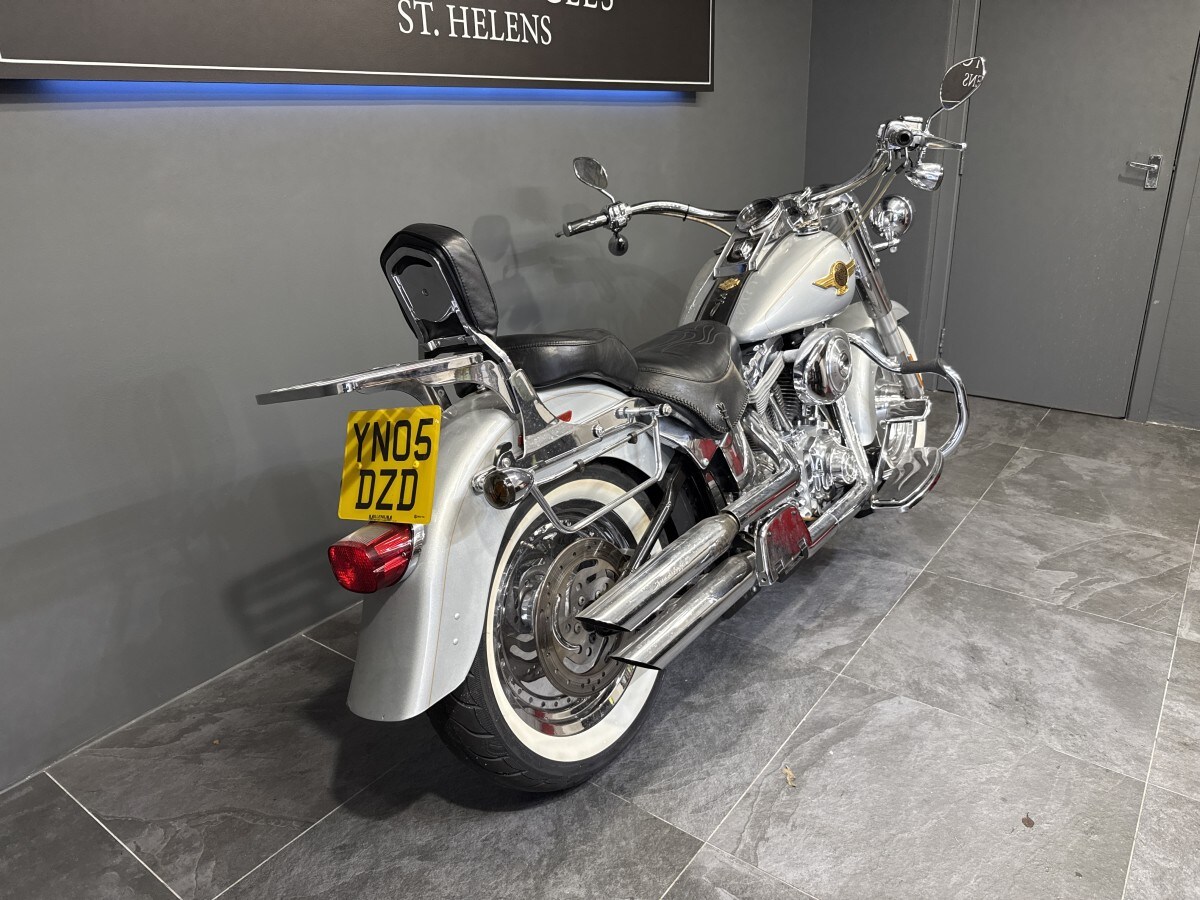 Used Harley-Davidson FLSTFIA 15TH ANN. FAT BOY 2005 for sale - 78394149: Photo 3