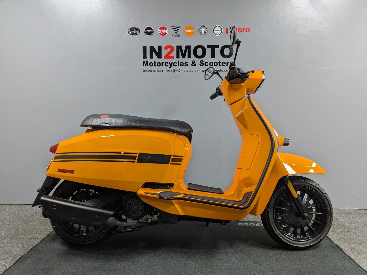 Used Lambretta V-125 SPECIAL • EX DISPLAY • for sale - 78681195: Photo 2