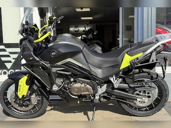 Used QJMotor SVT 650 X undefined for sale - bike-78394952: Photo