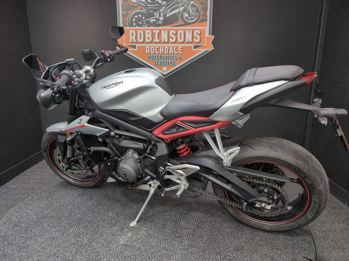 Used Triumph STREET TRIPLE R 2020 for sale - 78641318: Photo 8