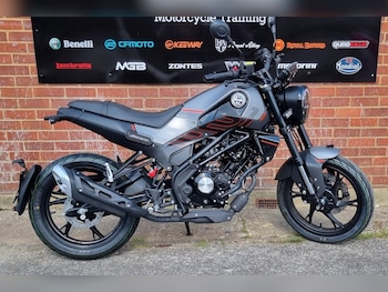 Used Benelli Leoncino 125cc undefined for sale - bike-78399912: Photo