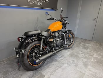 Used Royal Enfield METEOR 350 FIREBALL ORANGE EX DEMO 2026 for sale - bike-79806295: Photo