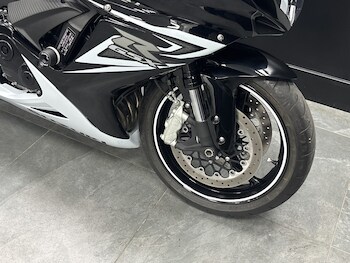 Used Suzuki GSX-R 2014 for sale - bike-78750898: Photo