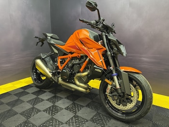 Used KTM 1390 SUPER DUKE R EVO undefined for sale - bike-78396573: Photo