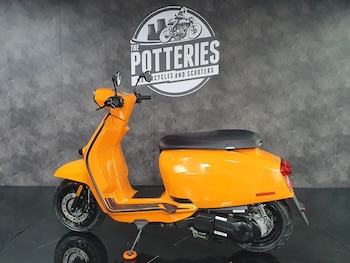 Used Lambretta V200 special undefined for sale - bike-78396959: Photo