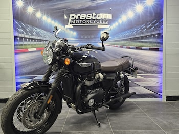 Used Triumph BONNEVILLE T120 BLACK 2018 for sale - bike-78394209: Photo