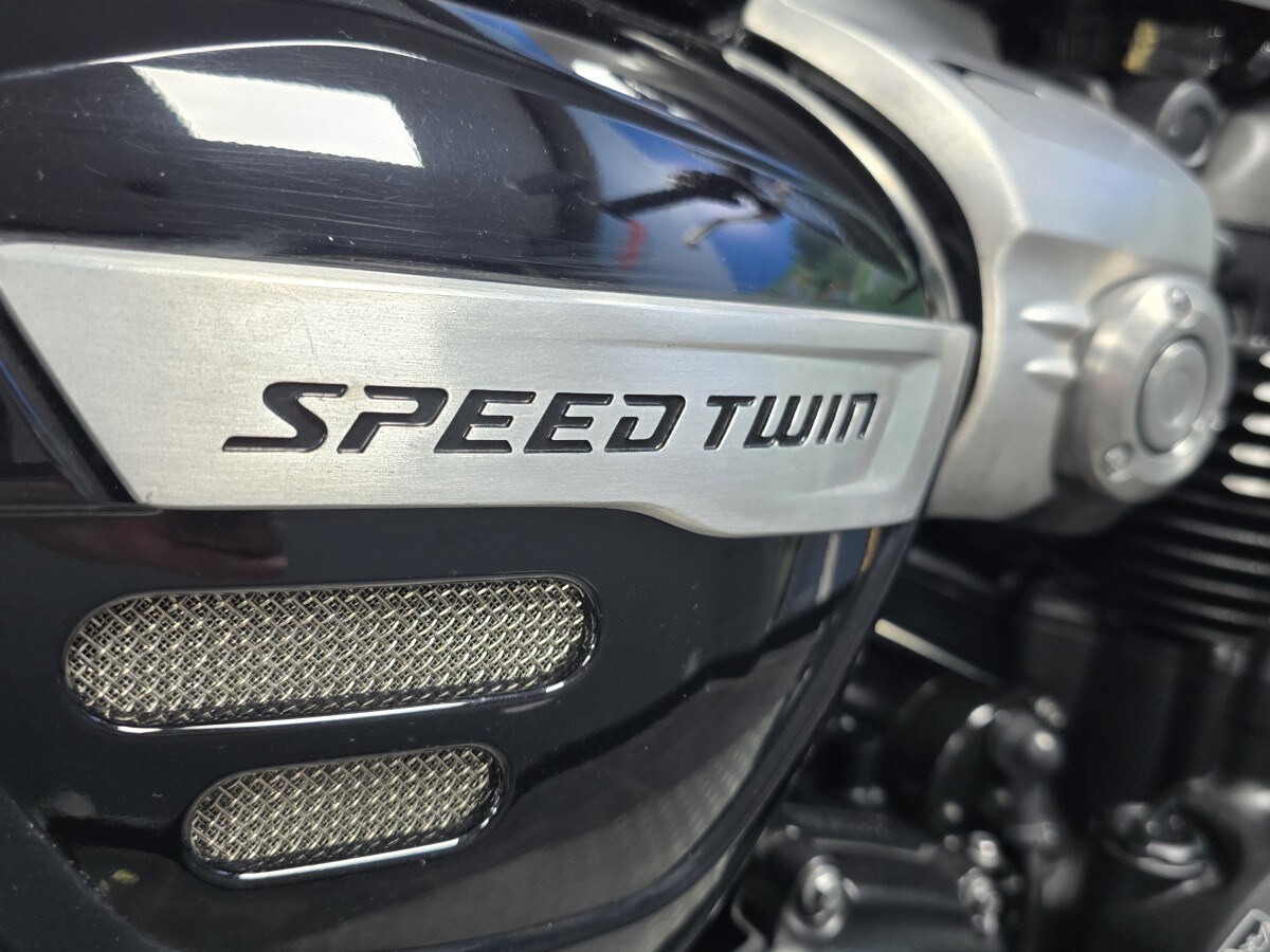 Used Triumph SPEED TWIN 1200 for sale - 78394218: Photo 2