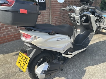 Used Suzuki Burgman 125 UB 125 LNM M6 2026 for sale - bike-79229507: Photo
