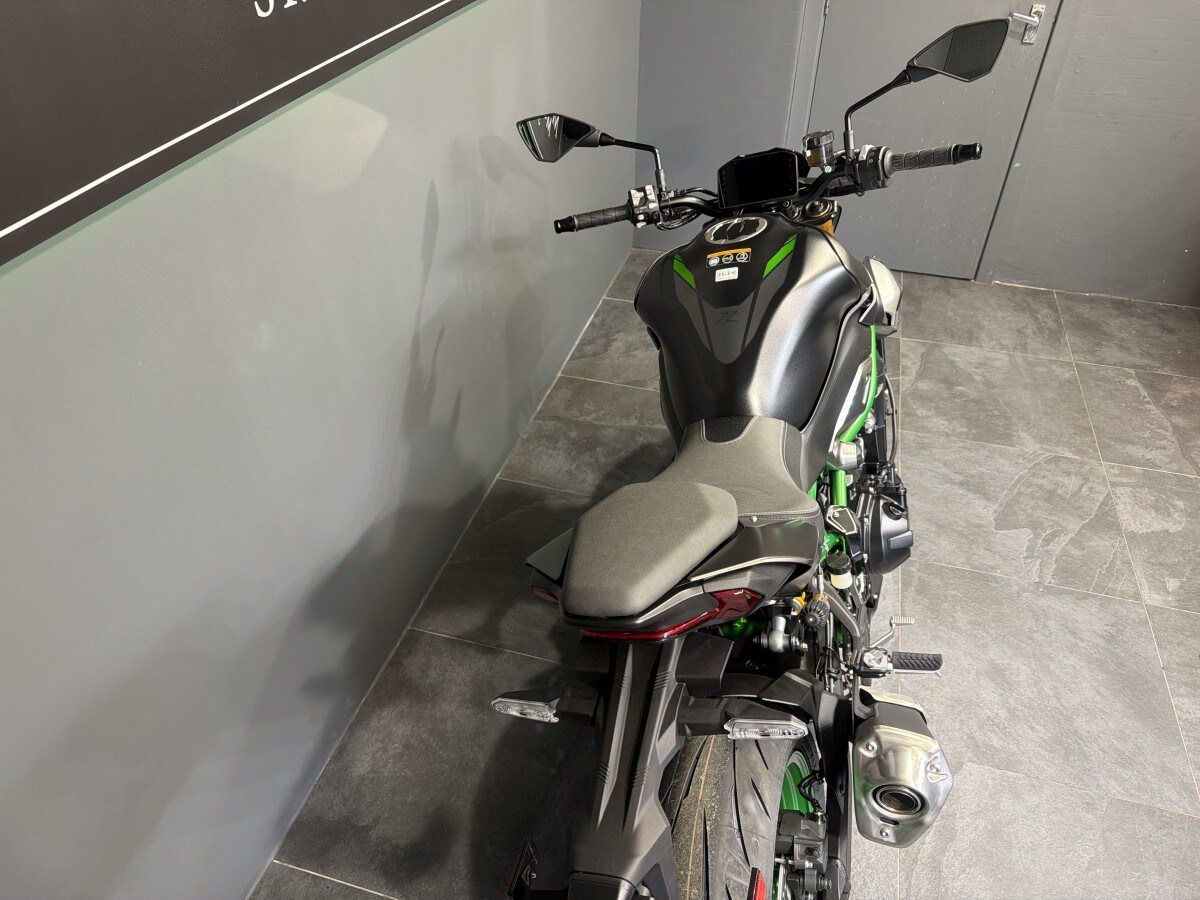Used Kawasaki Z900 SE ZR900TSFNN for sale - 78394361: Photo 9