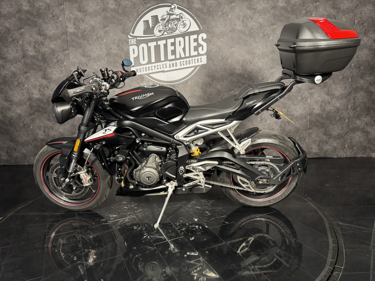 Used Triumph STREET TRIPLE RS 2019 for sale - 78599894: Photo 7