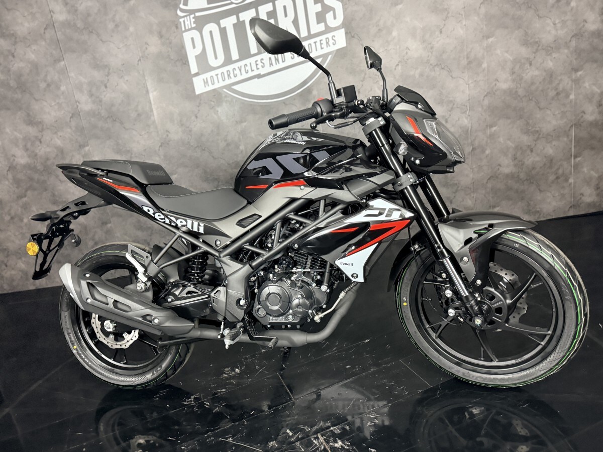 Used Benelli BN 125 for sale - 78397233: Photo 2