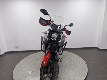 Used QJMOTOR SVT 650 X 2025 for sale - bike-78932655: Photo