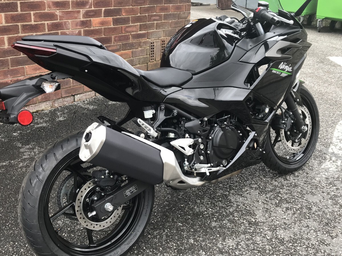 Used Kawasaki NINJA 500 EX500GRFNN for sale - 78394874: Photo 8