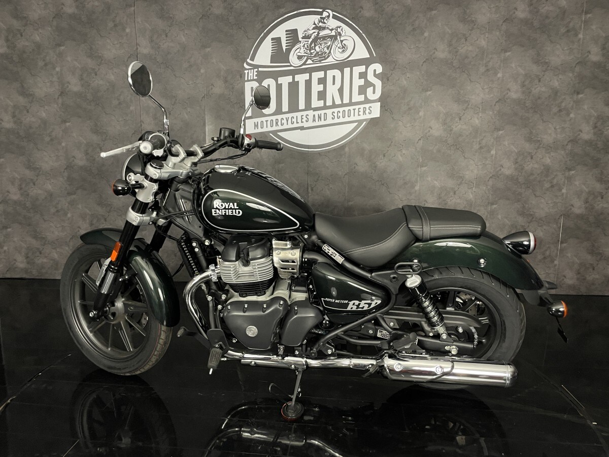 Used Royal Enfield Super Meteor 650 Astral Blue Pre-reg for sale - 78397518: Photo 14