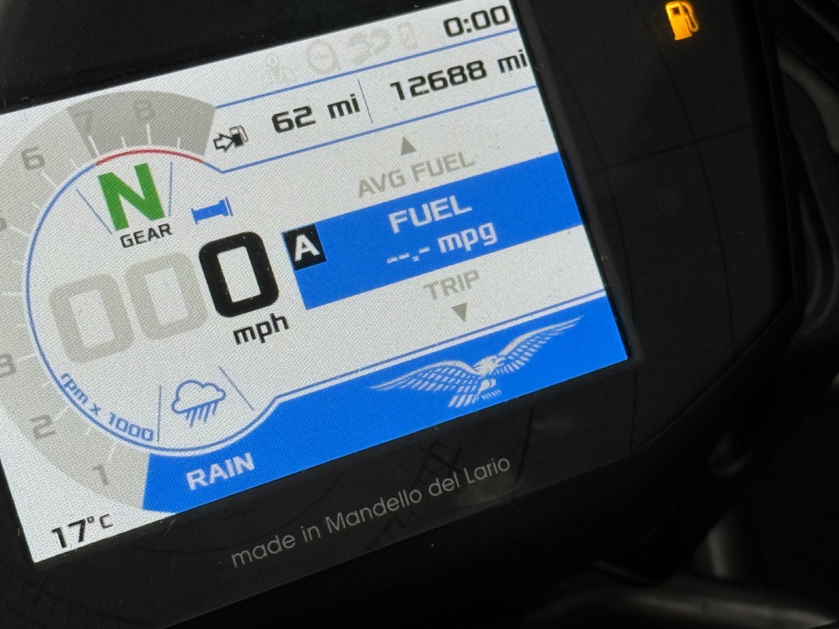 Used Moto Guzzi V85 TT TRAVEL 2022 for sale - 78393949: Photo 10