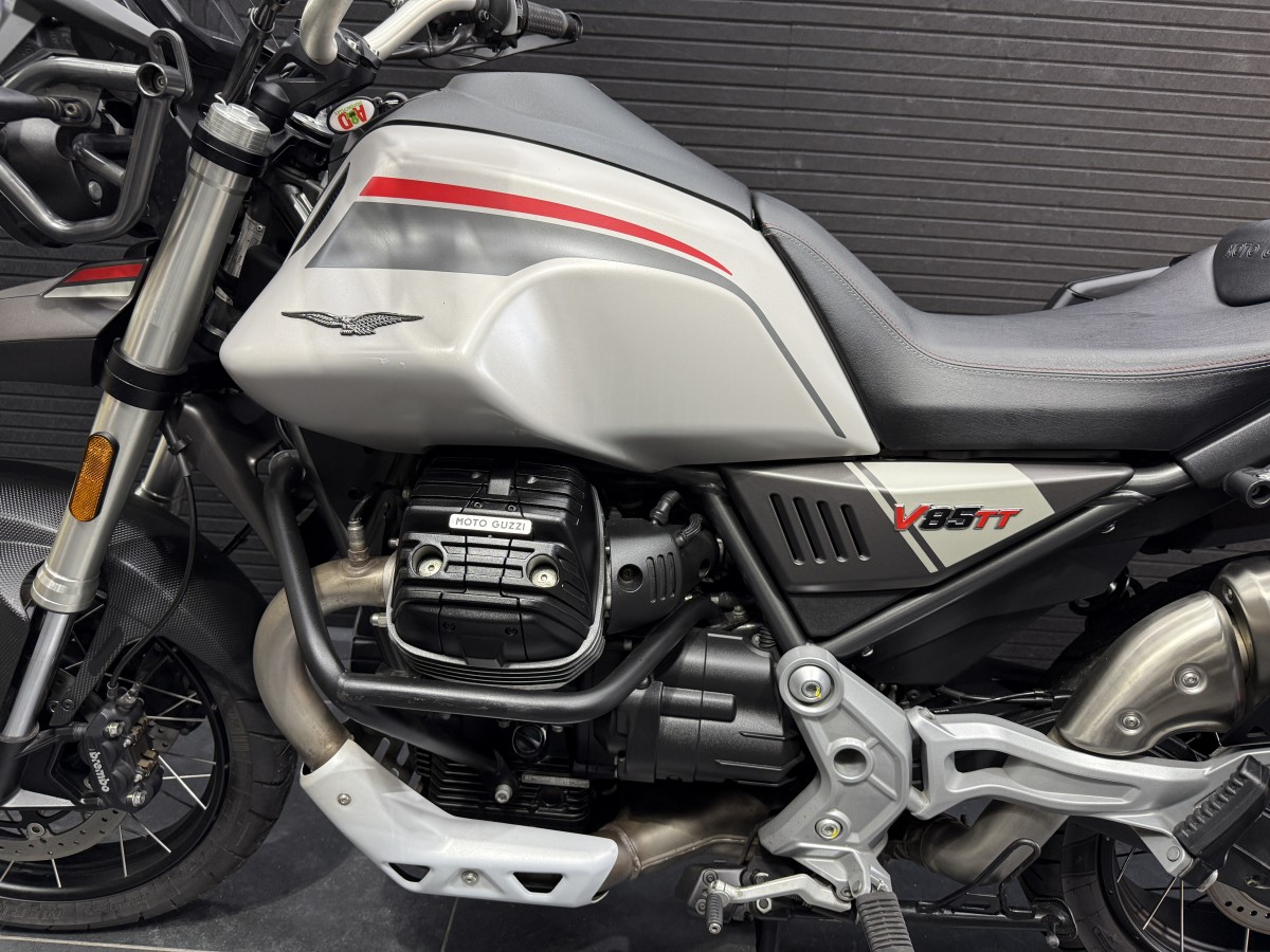 Used Moto Guzzi V85 TT TRAVEL 2022 for sale - 78393949: Photo 13