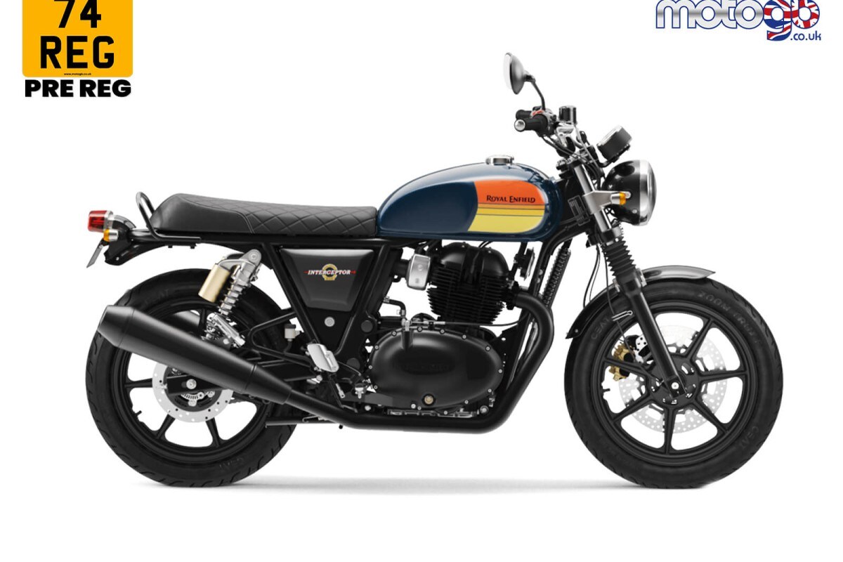 Used Royal Enfield Interceptor 650 BARCELONA BLUE for sale - 78477423: Photo 1