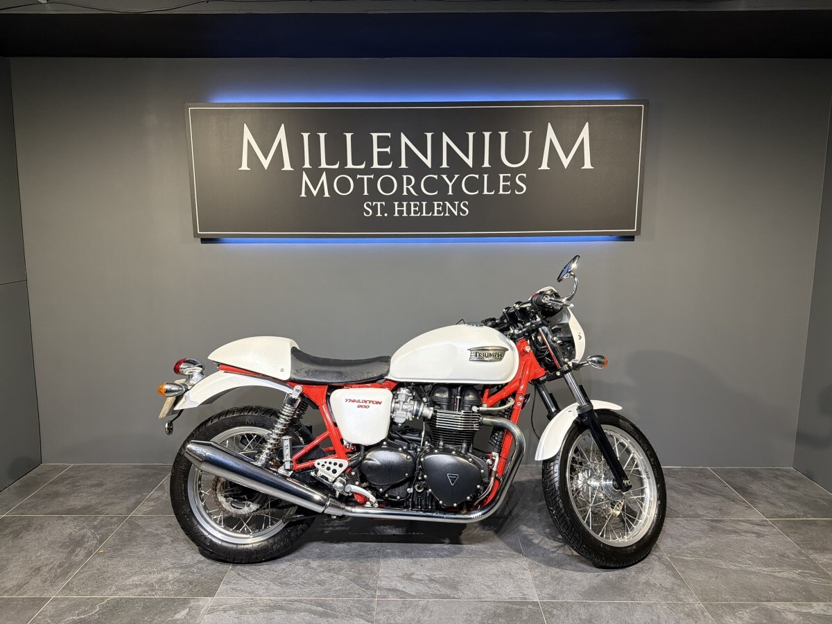 Used Triumph THRUXTON 2010 for sale - 78395813: Photo 13