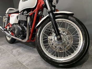 Used Triumph THRUXTON 2010 for sale - bike-78395813: Photo