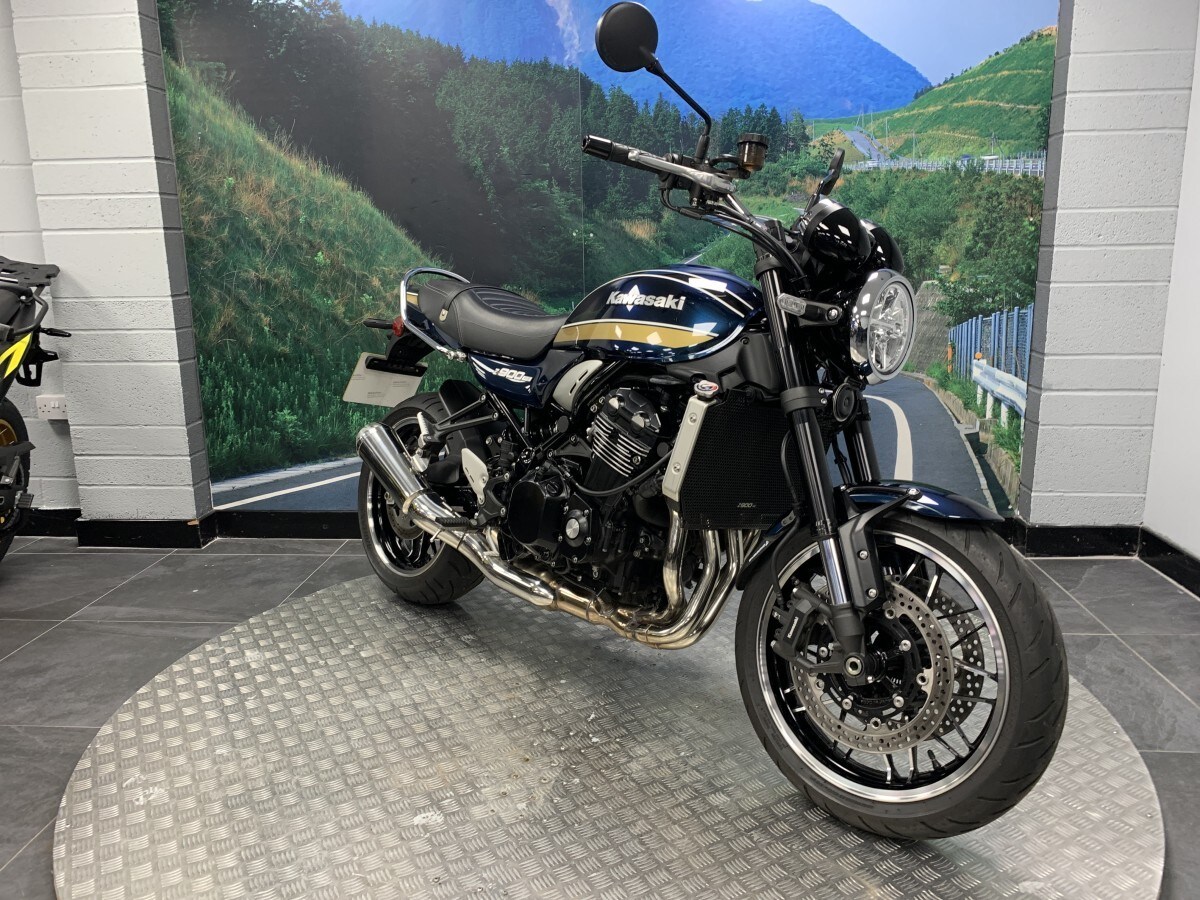 Used Kawasaki Z900 RS 2022 for sale - 78393835: Photo 2