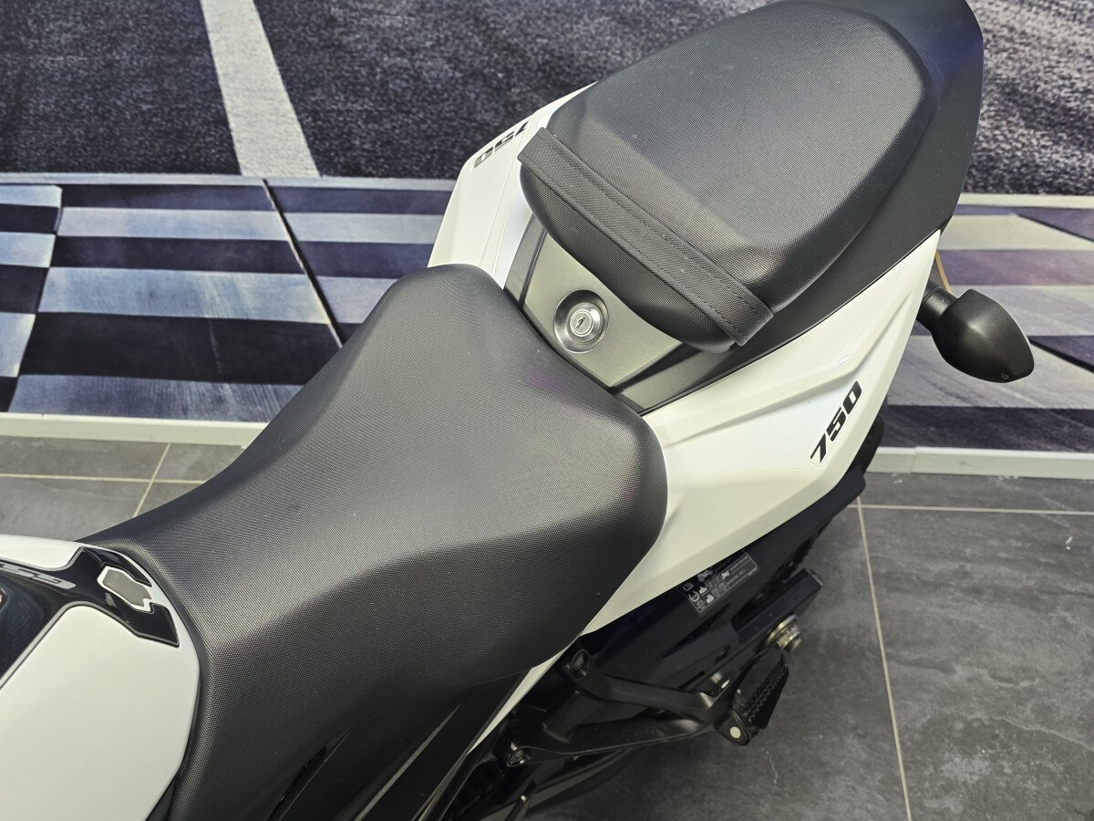 Used Suzuki GSX-S750 2019 for sale - 78446133: Photo 16
