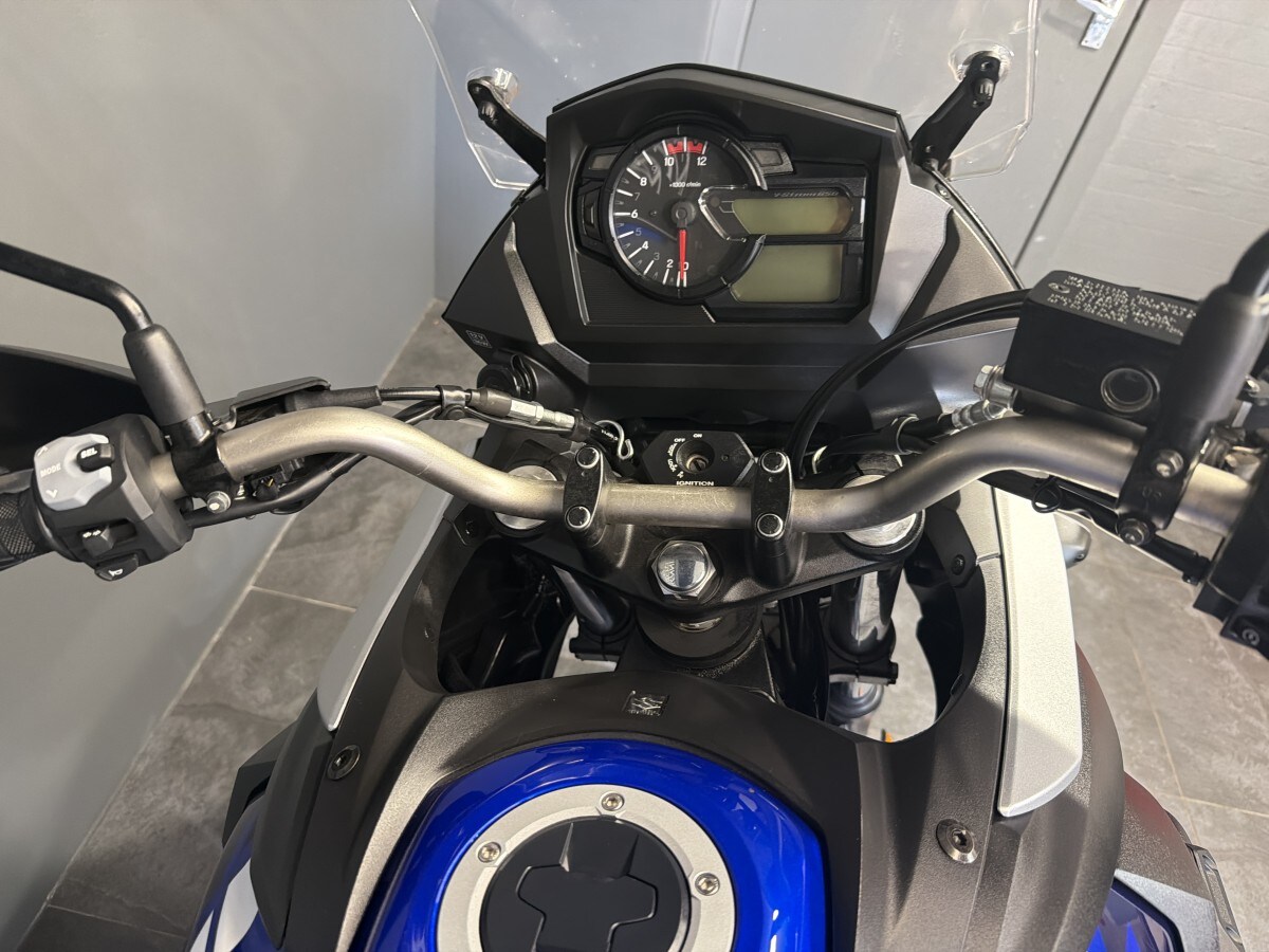 Used Suzuki DL 650 X AM2 2022 for sale - 78692119: Photo 8