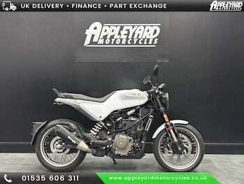 Used Husqvarna Vitpilen 401 undefined for sale - bike-78871376: Photo