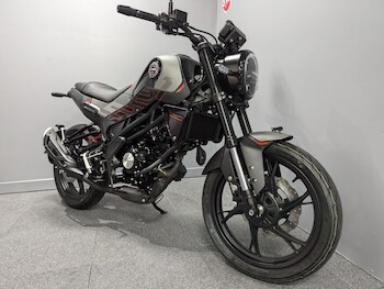 Used Benelli Leoncino 125cc • PRE REG SALE • undefined for sale - bike-78395298: Photo