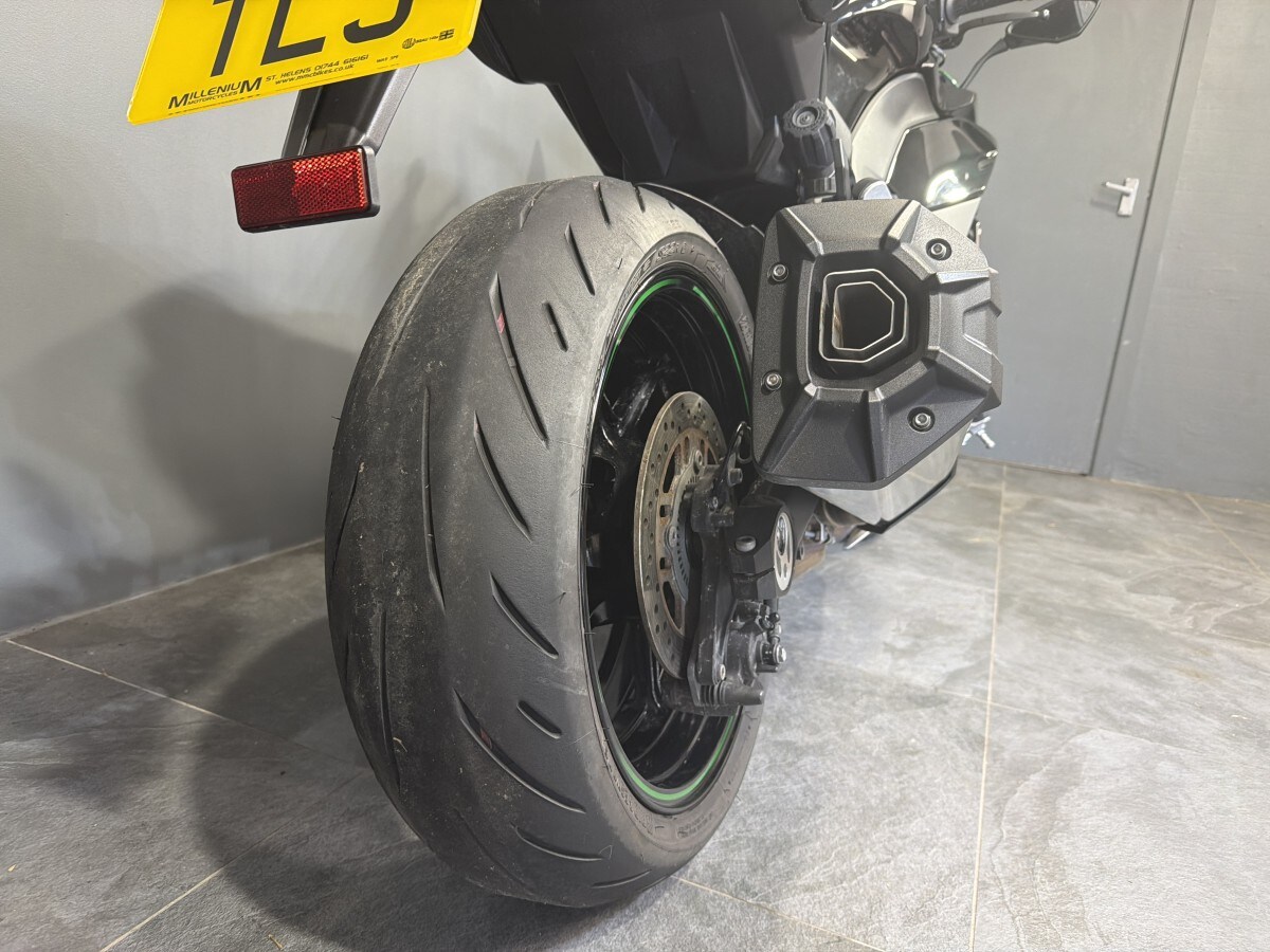 Used Kawasaki ZX 1002 KNSAN 2022 for sale - 78571762: Photo 7