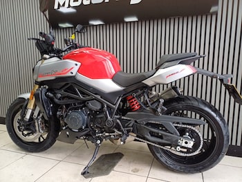 Used QJMOTOR SRK900 2025 for sale - bike-78599882: Photo