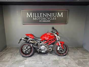 Used Ducati M796 2012 for sale - bike-78394112: Photo