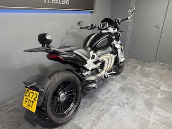 Used Triumph ROCKET 3 R 2022 for sale - bike-78395778: Photo