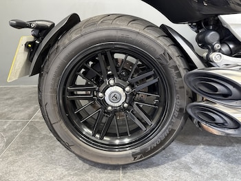 Used Triumph ROCKET 3 R 2022 for sale - bike-78395778: Photo